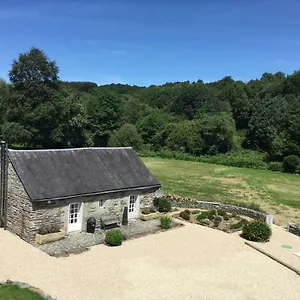 Moulin Du Squiriou Lodge Berrien